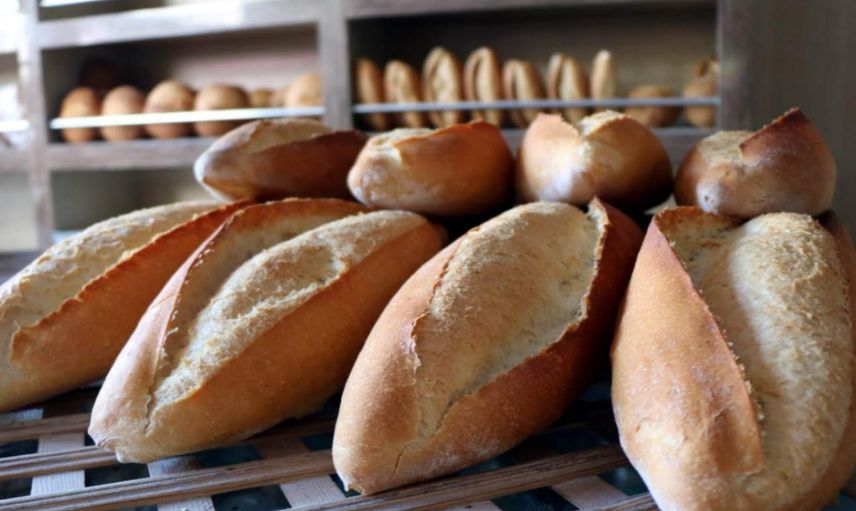 Resmi tarife çıkmadan satış başladı: İstanbul’da ekmek ve simide zam geldi