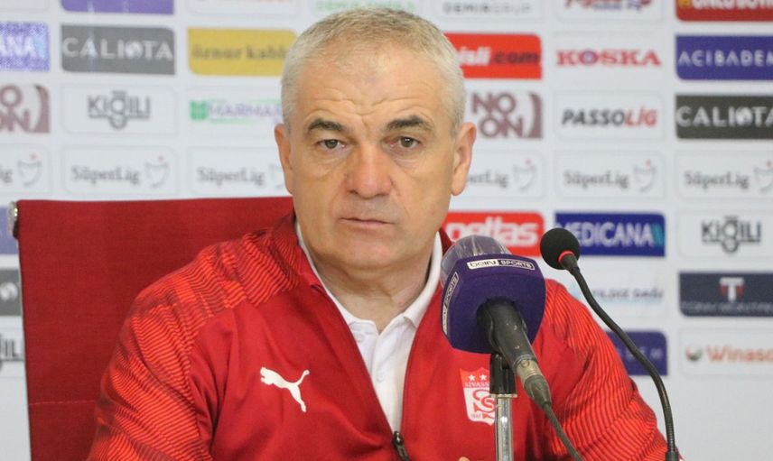 Rıza Çalımbay'dan Adana Demirspor Maçının Ardından Hakem Tepkisi!