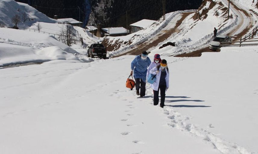 Rize'de Sağlıkçılar Zor Şartlarda Çalışıyor!