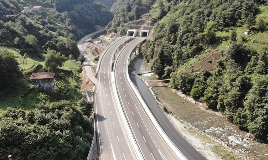 Rize'de Ulaşım Standardı Yükseliyor