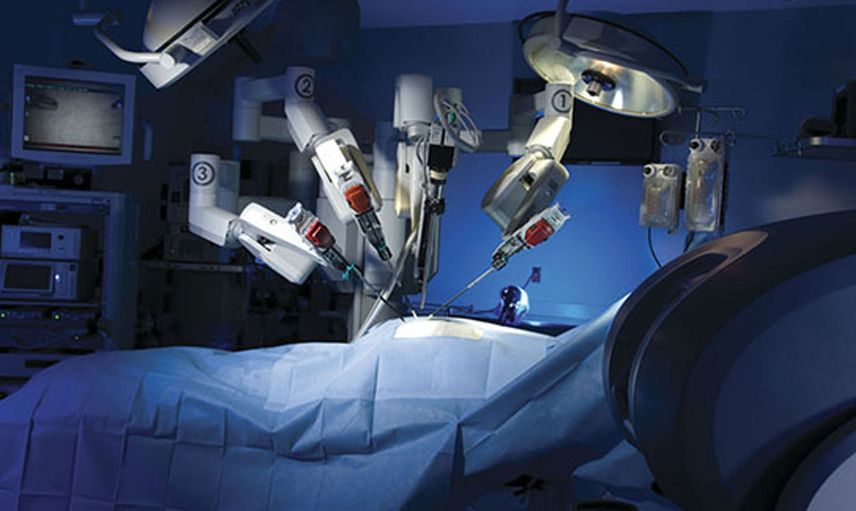 Robotik cerrahi nedir? Robotik cerrahi ile yapılan operasyonlar daha mı sağlıklı oluyor? Uzman isim açıkladı