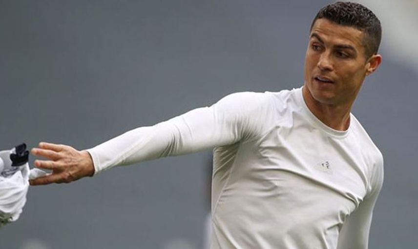 Ronaldo'nun Maç Sonu Hareketi Tartışma Yarattı