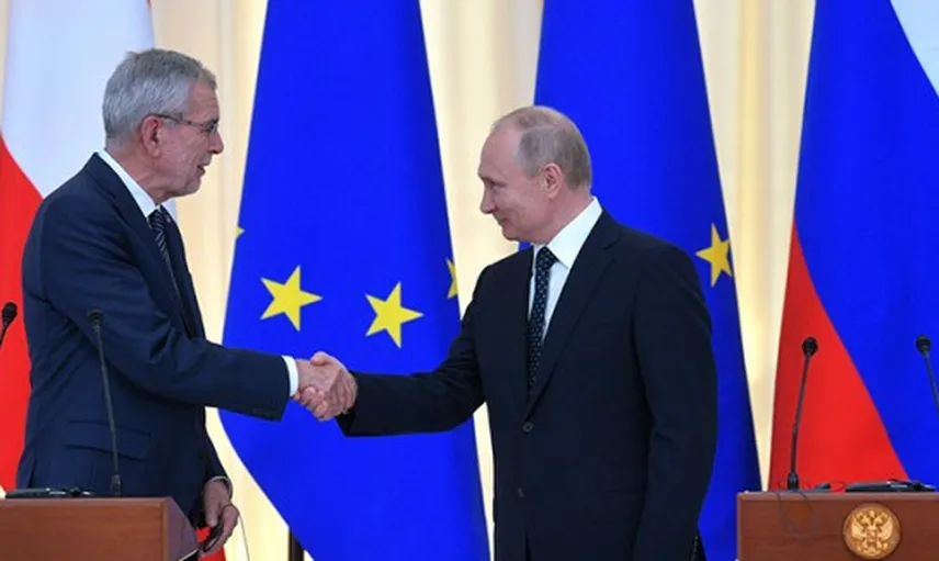 Rusya Devlet Başkanı Putin, Avusturya Cumhurbaşkanı Bellen ile Görüştü