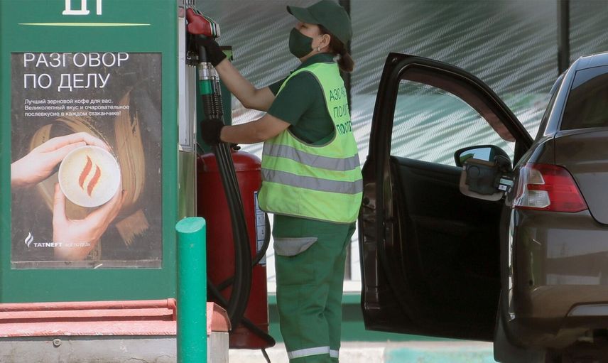 Rusya hükümetinden açıklama geldi: 6 ay benzin ihraç edilmeyecek