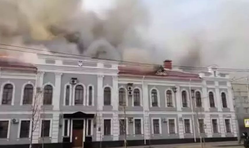 Rusya’dan Chernihiv’ bombalı saldırı: Çok sayıda ölü ve yaralı var