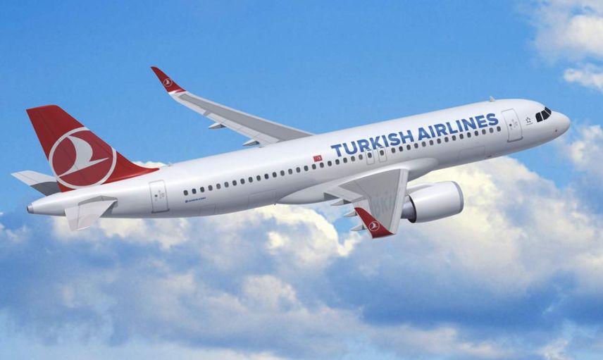 Sabiha Gökçen Havalimanı’nda hareketli anlar: Görevlileri atlatarak uçağa girdi! Kalkış iptal edildi