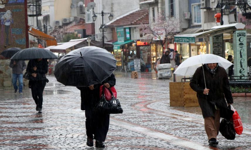 Sağanak yağış çok fena geliyor: Meteoroloji’den 21 ile uyarı! Aralarında İstanbul da var