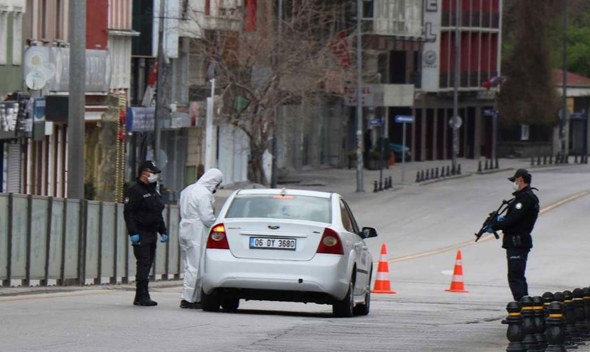 Sağlık Bakanı'ndan Yeni Döneme İlişkin Açıklama Geldi: Kapatma Düşünmüyoruz!