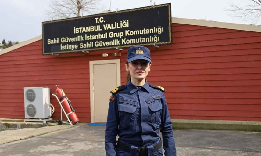 Sahil Güvenlik Komutanlığı'nın ilk kadın bot komutanı görev başında: Cinsiyeti bir kenara bırakarak insan olarak görevimizi icra ediyoruz!