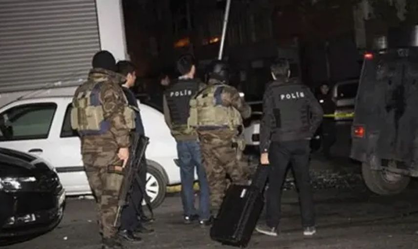 Sahte e-imzayla dev vurgun! Kamu görevlilerinin kimliğiyle ehliyet dağıttılar