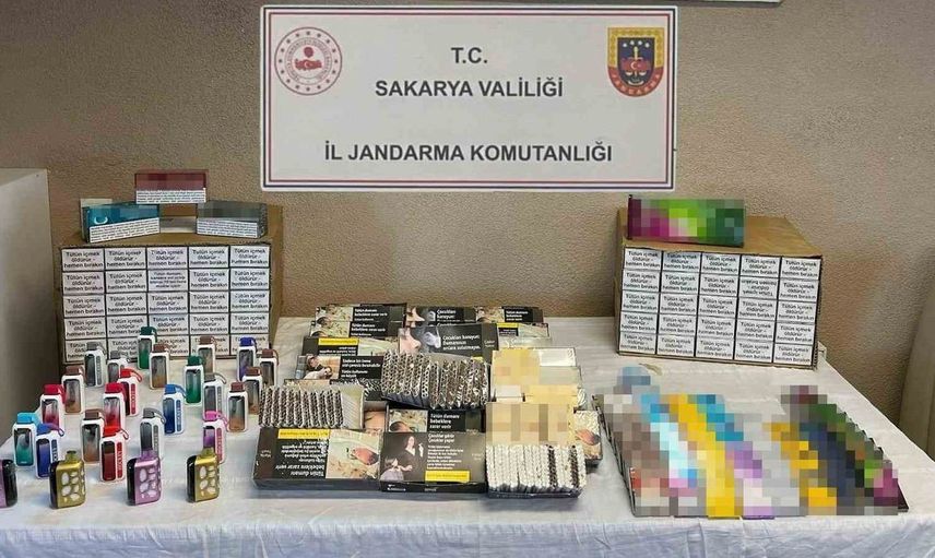 Sakarya'da Uyuşturucu Operasyonu: 4 Gözaltı