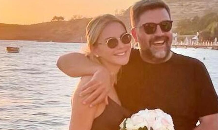 Saldırı Sonucu Öldürülen Eşinin Fotoğrafına Sarılan Ece Erken Cenazede Feryat Etti: Keşke Ben Ölseydim!