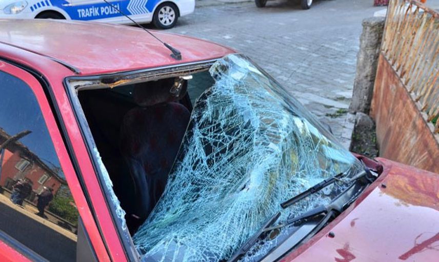 Samsun’da Akılalmaz Kaza: 2 Yaralı