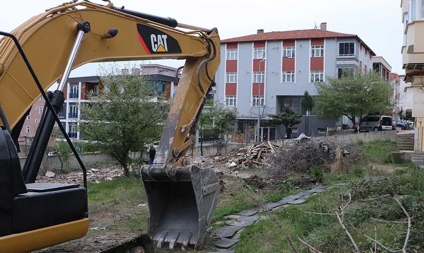 Samsun'da akılalmaz olay: Adresi karıştırdı, yanlış binayı yıktı