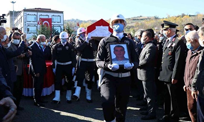 Samsun'da İmam Baba'nın Zorlu Görevi! Şehit Olan Oğlunun Cenaze Namazını Kıldırdı!