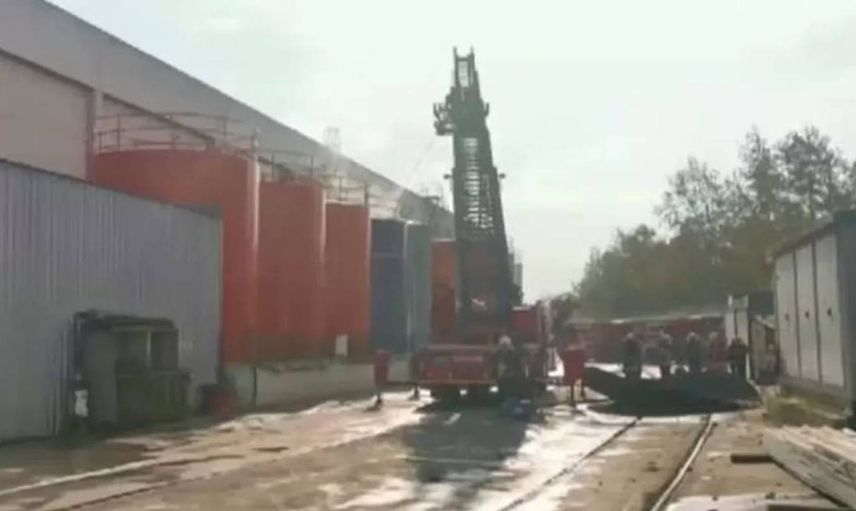 Samsun’da korkutan patlama: Çevreyi siyah dumanlar kapladı