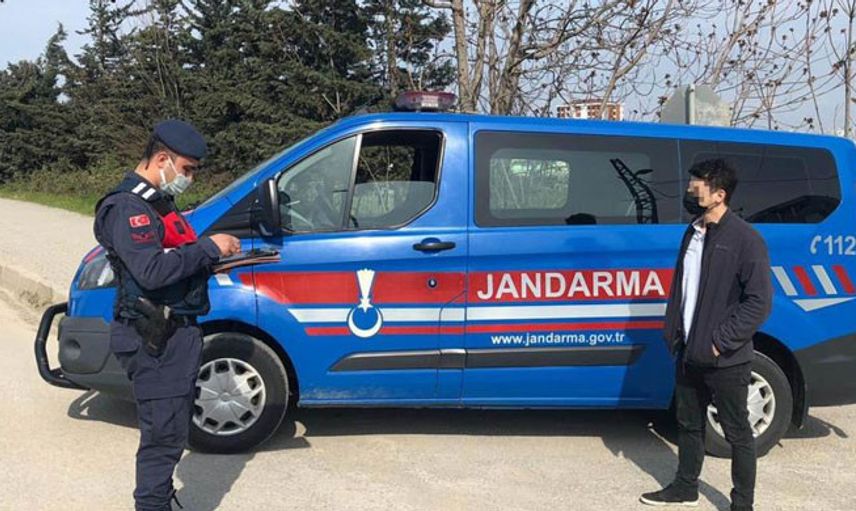 Samsun’da Koronavirüs Olduğu Halde Sokakta Gezen Şahıs Yakalandı
