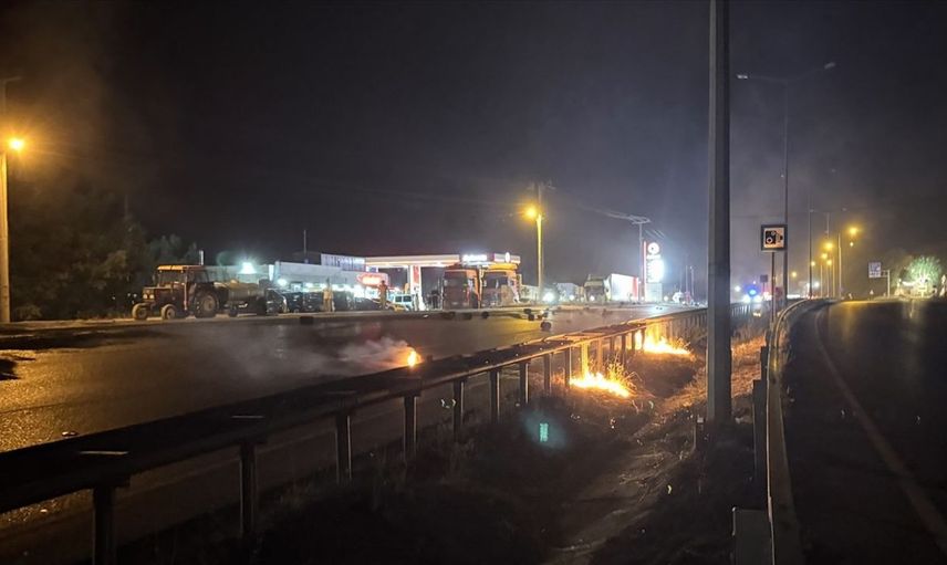 Samsun'da Tır Yangını: 8 Kilometre Sürdü