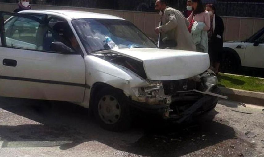 Samsun'da Trafik Kazası: 2 Kişi Yaralandı
