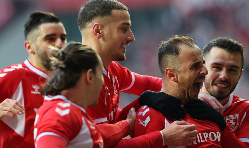 Samsunspor çıkışını sürdürdü: Kayserispor kazanmayı unuttu