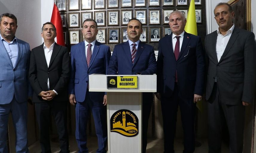 Sanayi ve Teknoloji Bakanı Kacır Bayburt'ta Açıklamalarda Bulundu