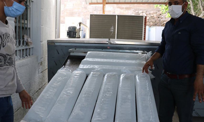 Şanlıurfa’da Buz Üreticileri Satışlara Başladı