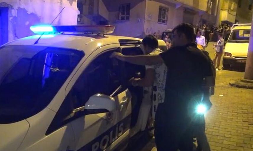 Şanlıurfa'da, oğulları tarafından bıçaklandı, ardından silahına davranarak oğullarını vurdu!