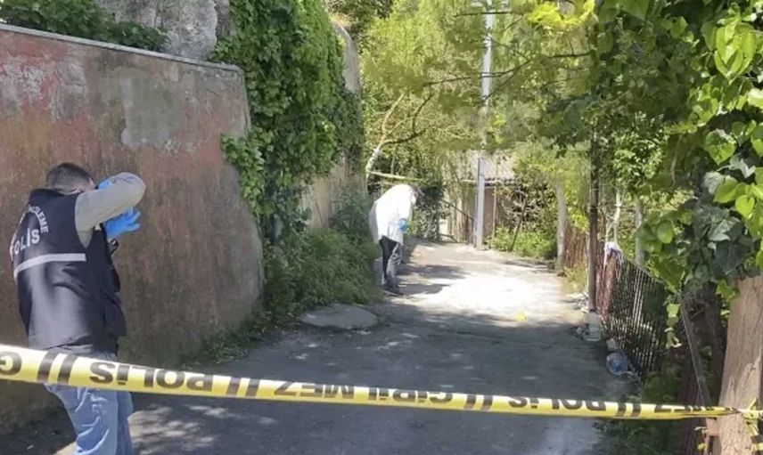 Sarıyer'de kardeş kavgası kanlı bitti: Tam 7 yerinden bıçaklanan kardeş ağır yaralandı