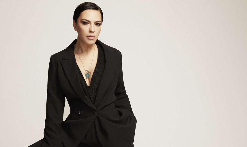 Şarkılar Bizi Söyler konuğu Yeşim Salkım kimdir?