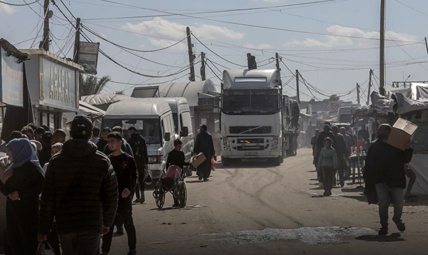 Savaşın Gölgesinde Açlık Tehlikesi: Gazze’ye Gıda Sevkiyatı Durma Noktasında