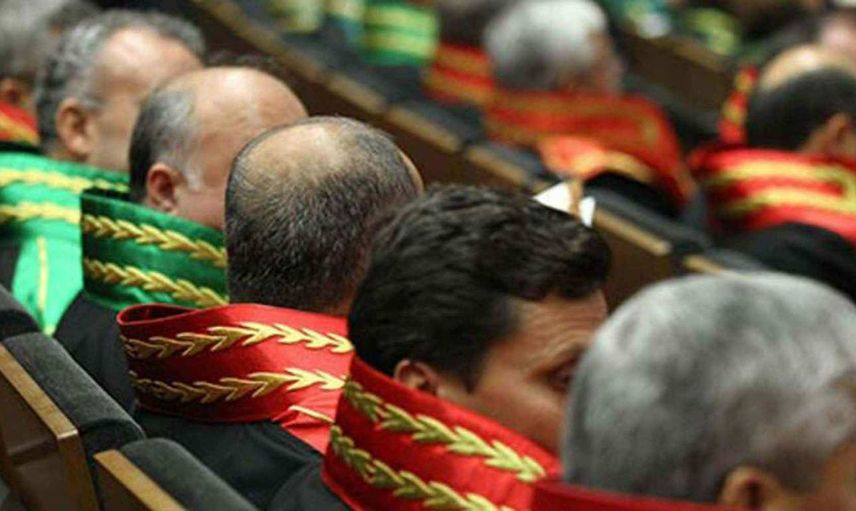 Savcı nedir, nasıl olunur? Savcı görevleri nelerdir, ne iş yaparlar? Savcı olma şartları ve  maaşları