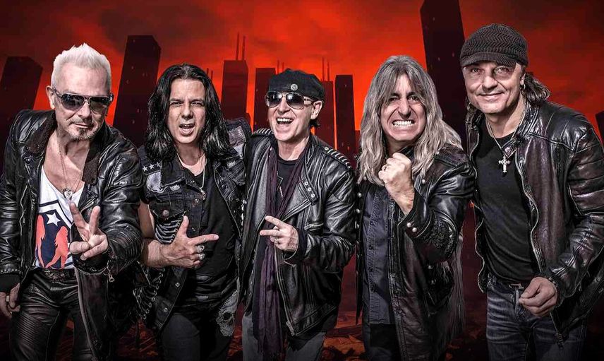 Scorpions 33 yıl sonra İstanbul'da aynı stadyumda sahne aldı