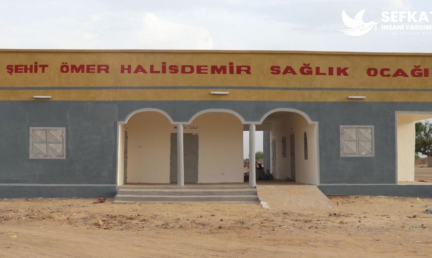 Şehit Ömer Halisdemir Sağlık Ocağı inşaatı tamamlandı! Şefkat Eli Derneği Afrika’da büyük iş çıkardı