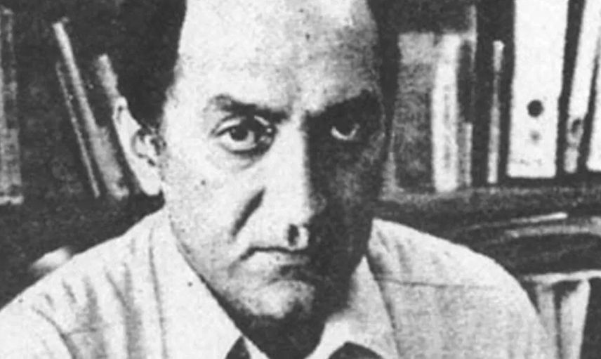 Selahattin Hilav Kimdir?