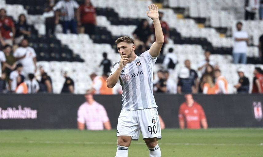 Semih Kılıçsoy, Sacha Boey’in rekorunu kıracak: Dünya devi yeni golcüsü yapmak istiyor