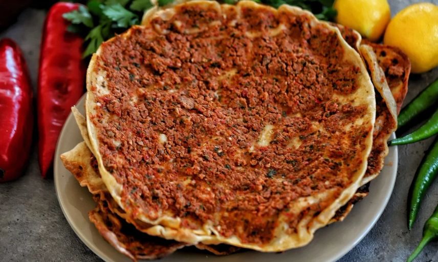 Sezon başladı: Bodrum’da lahmacun fiyatları tekrar gündem oldu!