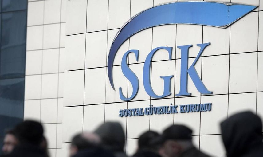 SGK’da son gün kuyruğu: Amaç EYT’den zamsız yararlanmak