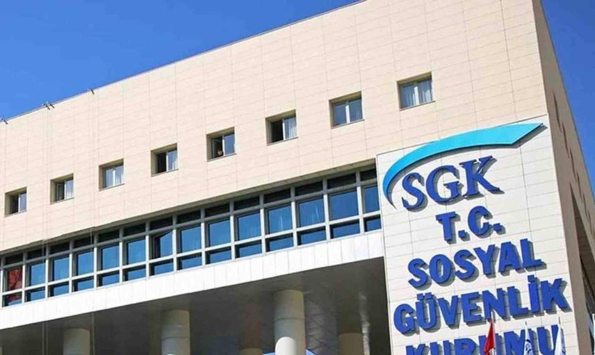 SGK'dan vatandaşın yüzünü güldürecek yeni hizmet! Başvuru yapanların hesaplarına karşılıksız 51 bin TL yatıyor