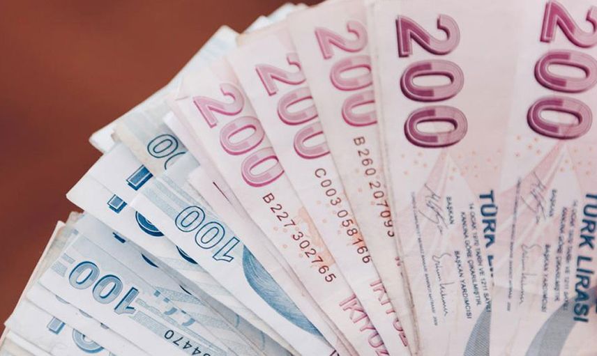 SGK'ya Başvuru Yapan Hakkı Olan 9 Bin Lirayı Alıyor