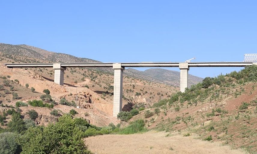 Siirt-Şırnak Arası Ulaşım Zarova Köprüsü ile Daha Konforlu Olacak
