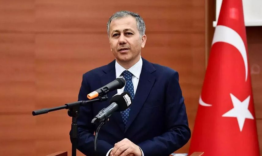 Silah kaçakçıları Bakan Ali Yerlikaya’nın ağına takıldı!