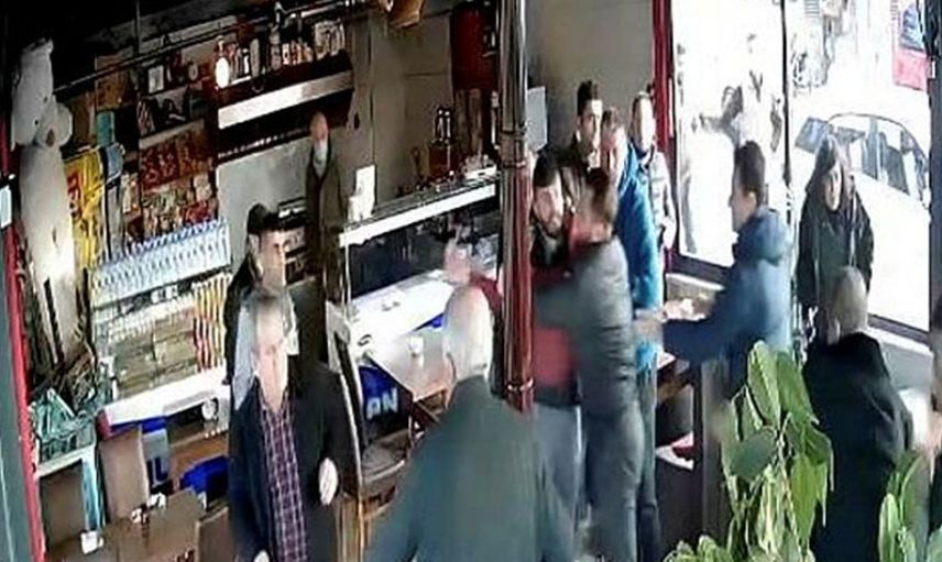 Sınavda Başarısız Olunca Ortalığı Birbirine Kattı: Ailecek Öğretmene Saldırdılar!