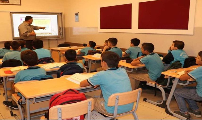 Sınıf geçmede hangi notlar geçerli olur? 1. dönem notları sınıf geçmede geçerli mi?