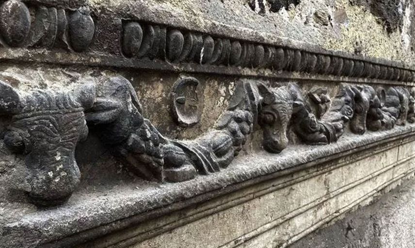 Sinop'ta 2 bin 500 senelik tarih ortaya çıktı: Boğa figürlü kırlentler bulundu!
