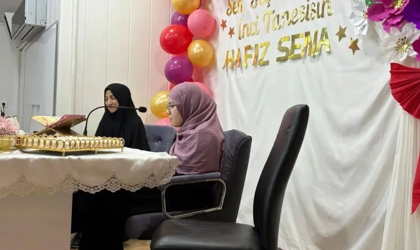 Sinop'ta Genç Hafızın Bir Günde Hatim Başarısı