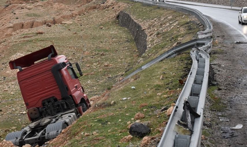 Şırnak-Cizre Kara Yolunda Zincirleme Kaza