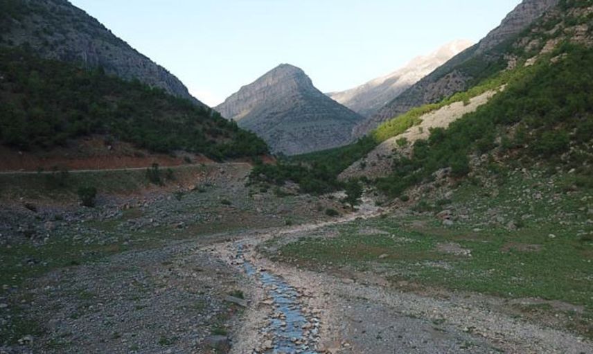 Şırnak’ta Akan Şelaleler Kuruyunca Derelerde Su Kalmadı