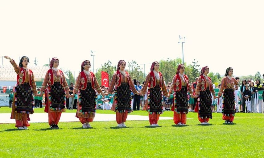 Sivas Belediyesi'nin yaz spor okulları açıldı