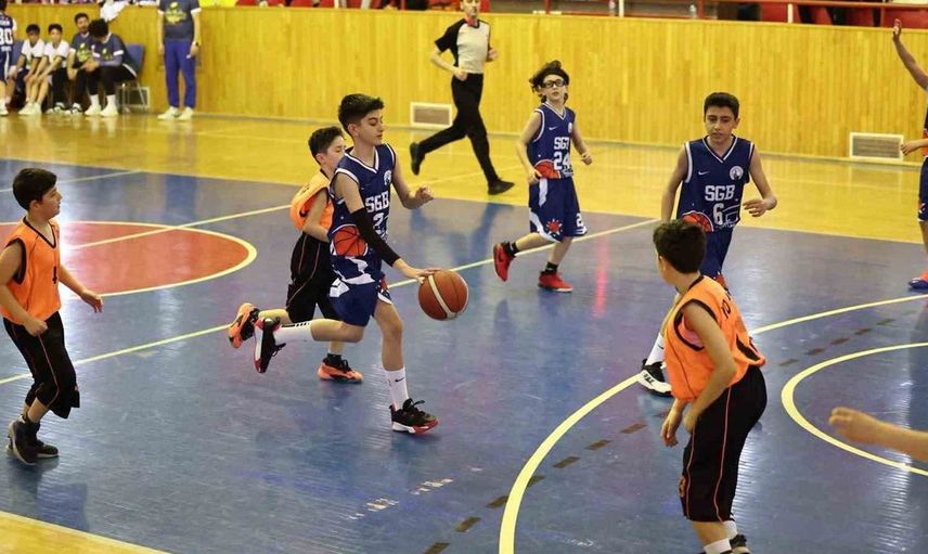 Sivas Gücü Belediyespor'dan 4 kategoride 4 derece