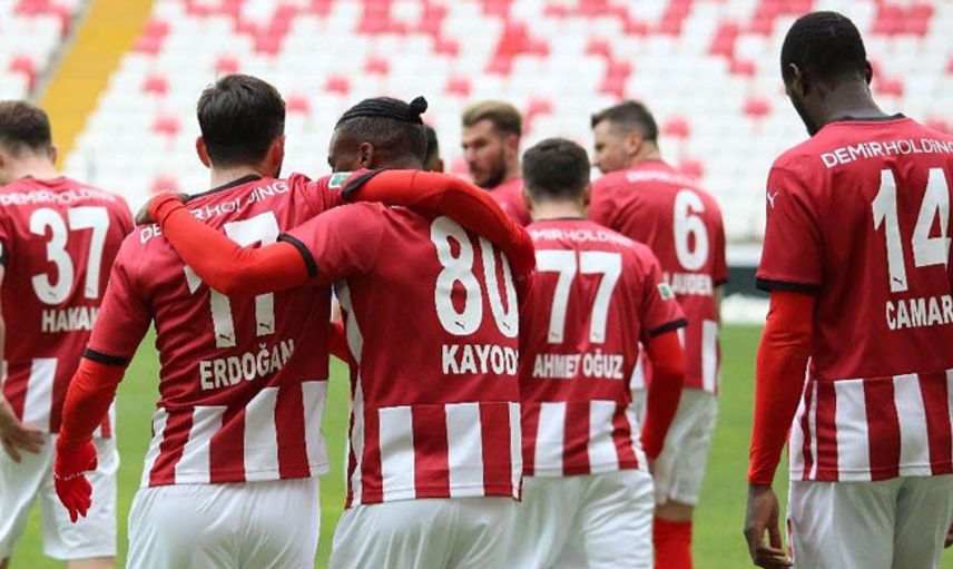 Sivasspor Deplasmanda Galip Geldi